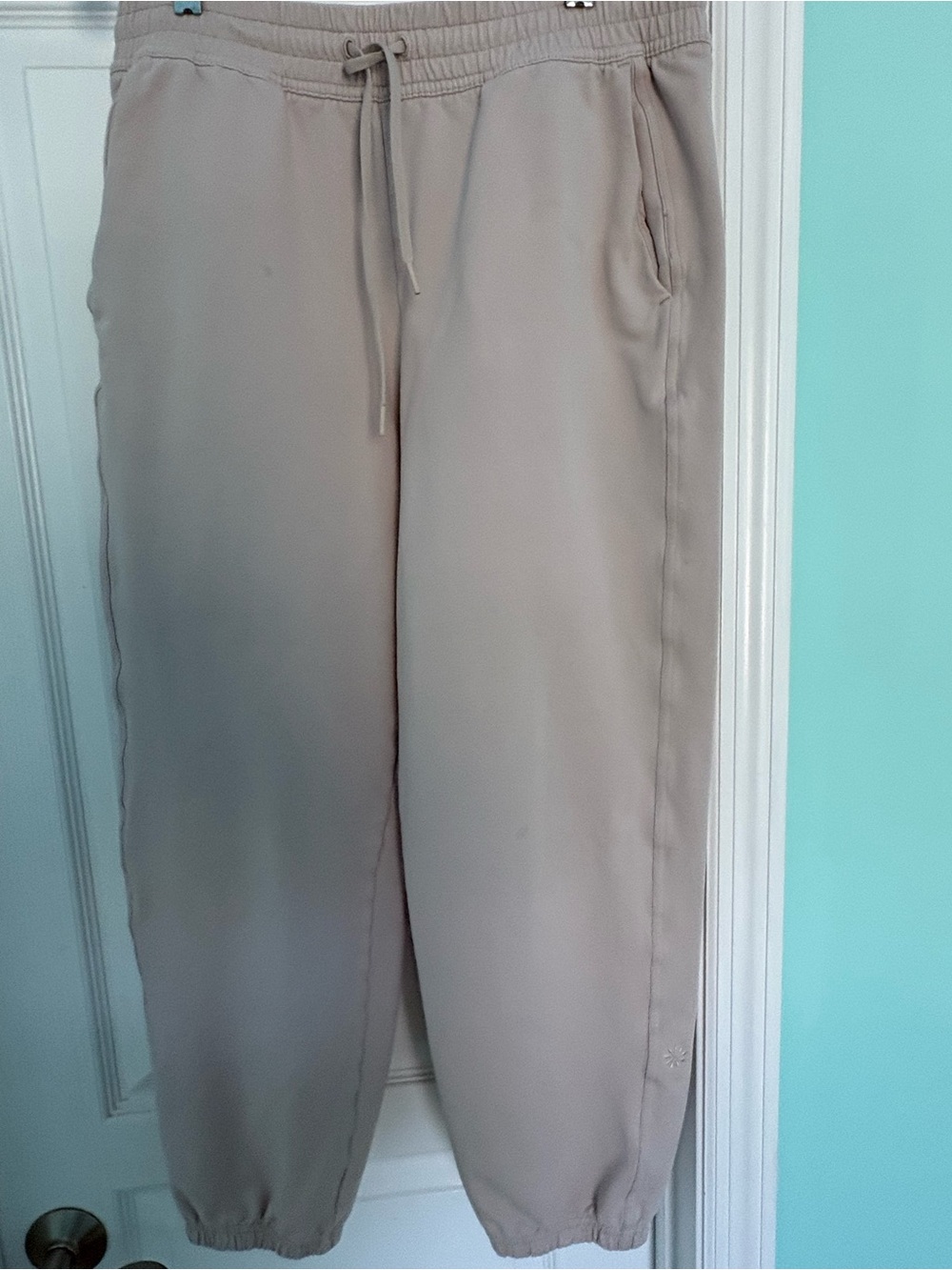 Women’s Athleta Casual Drawstring Jogger Pants - Taupe